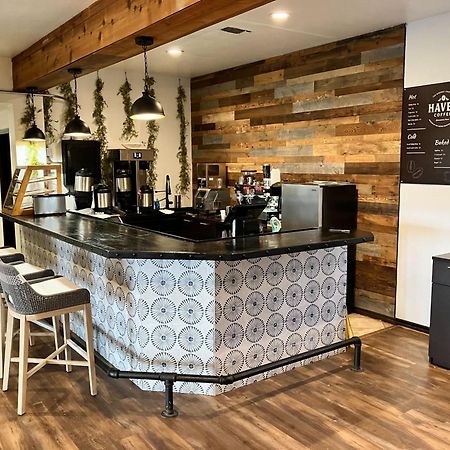 The Hideout Golf Club & Resort Lake Brownwood エクステリア 写真