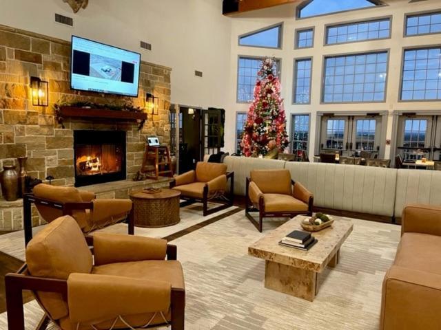 The Hideout Golf Club & Resort Lake Brownwood エクステリア 写真